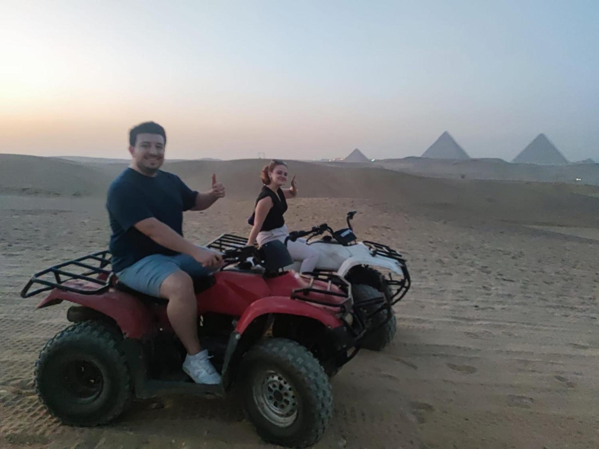 Pyramids Express View Hotel Kafrat al Jabal ภายนอก รูปภาพ