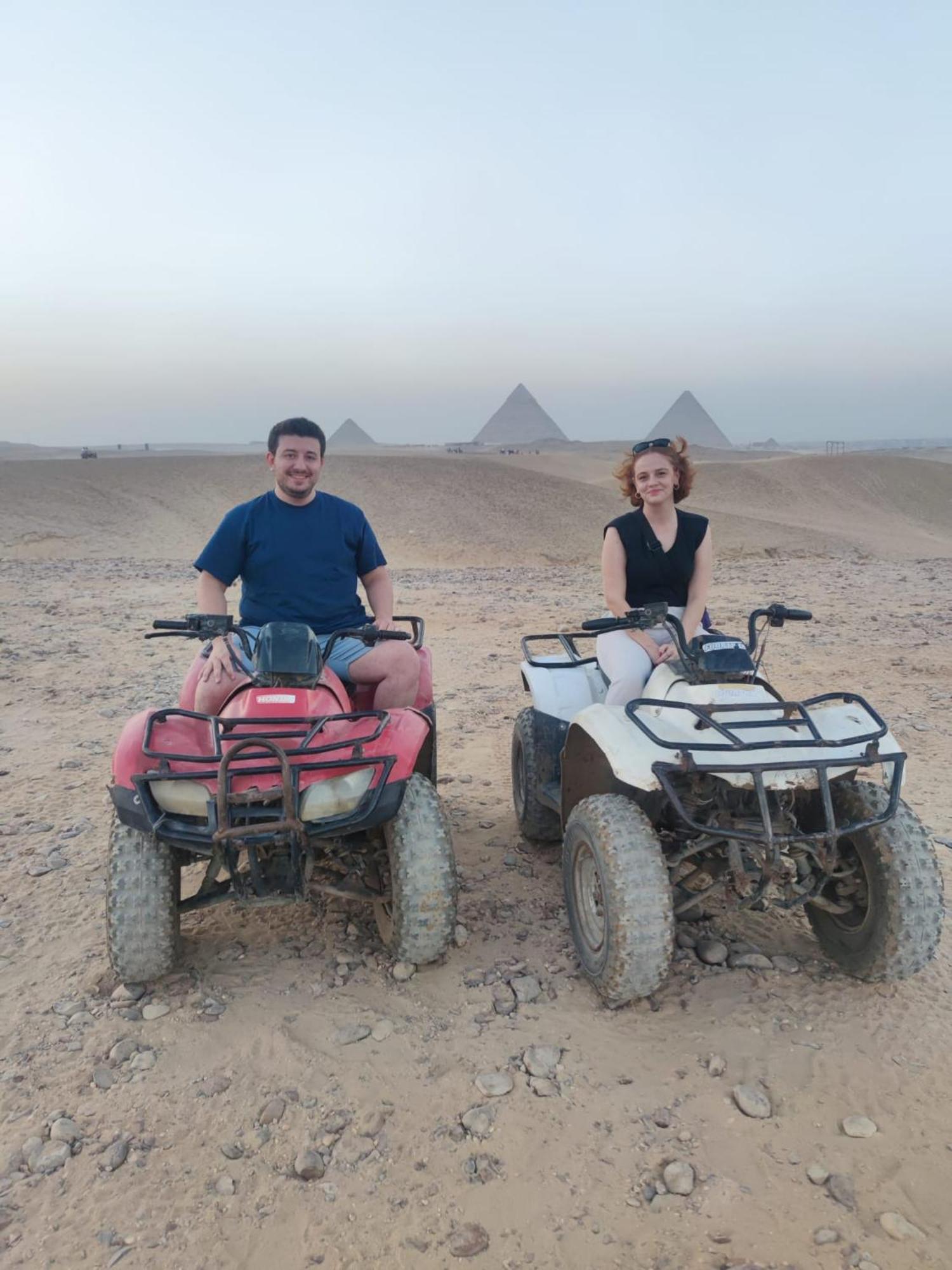 Pyramids Express View Hotel Kafrat al Jabal ภายนอก รูปภาพ
